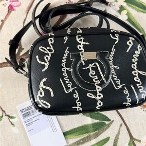 NWT•Salvatore Ferragamo Black Crossbody with Cream Script Gancini Accent